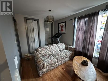8 Erics Place - Image 21