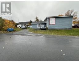 8 Erics Place thumbnail 2