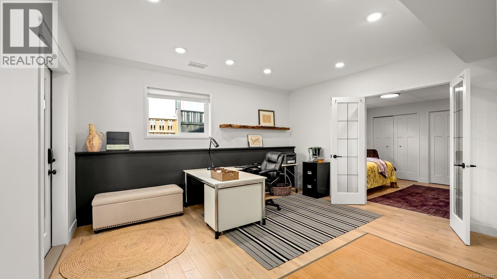 231 Stafford Ave - 33