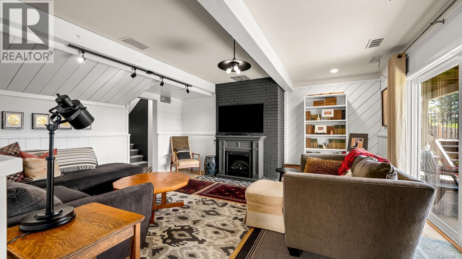 231 Stafford Ave - 30