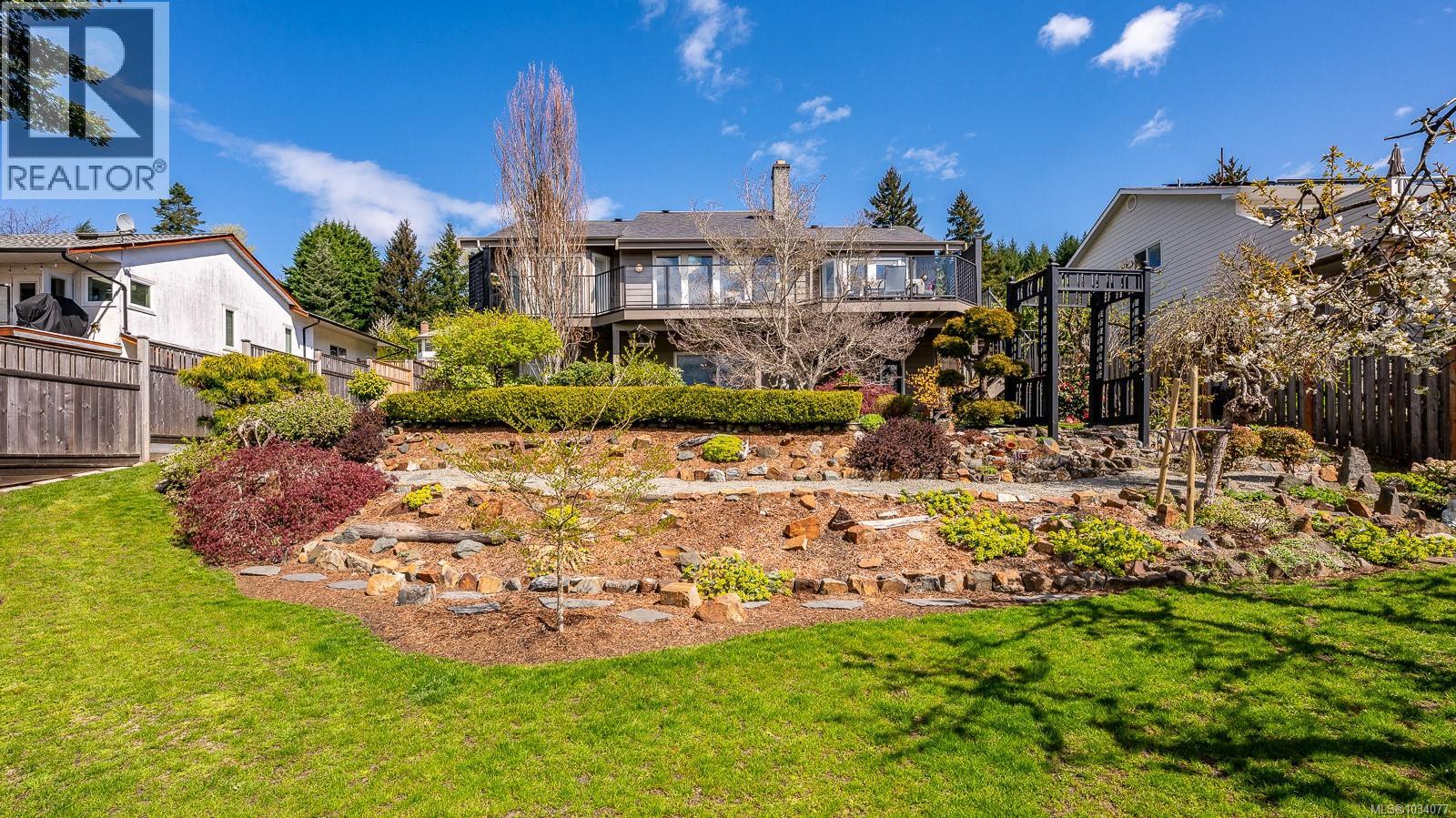 231 Stafford Ave - 53