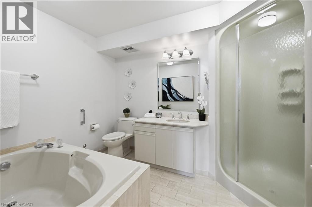 2170 MARINE Drive Unit# 1808, Oakville, Ontario, L6L5V1 — Photo 26
