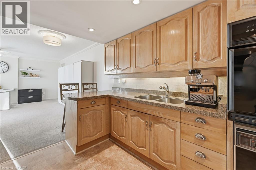 2170 MARINE Drive Unit# 1808, Oakville, Ontario, L6L5V1 — Photo 20
