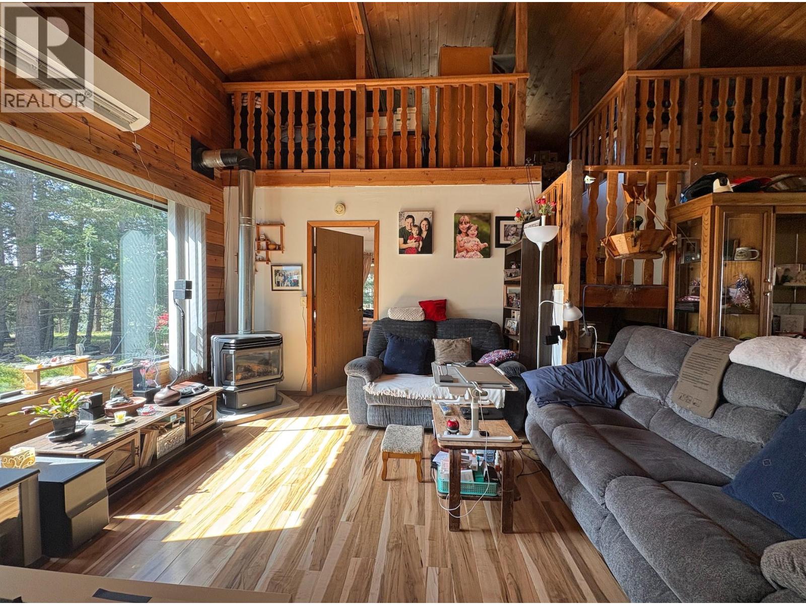  6725 Sidley Mountain Road, Bridesville