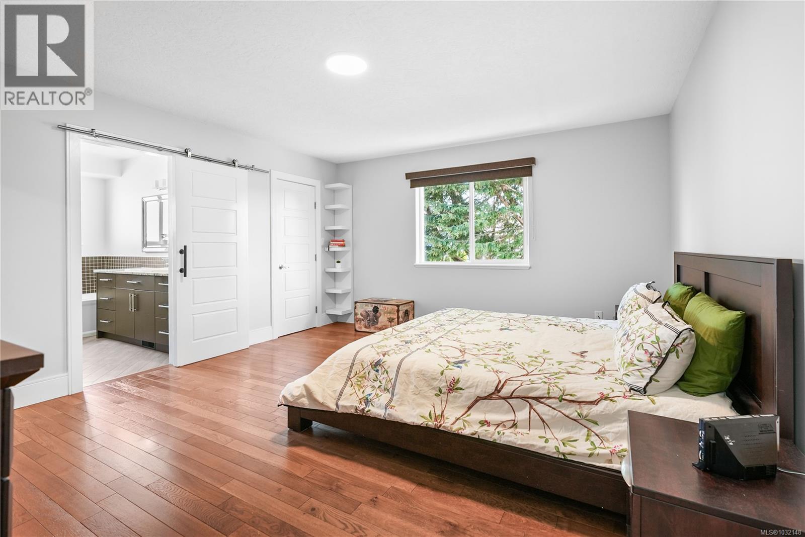  517 Pamela Place, Saanich