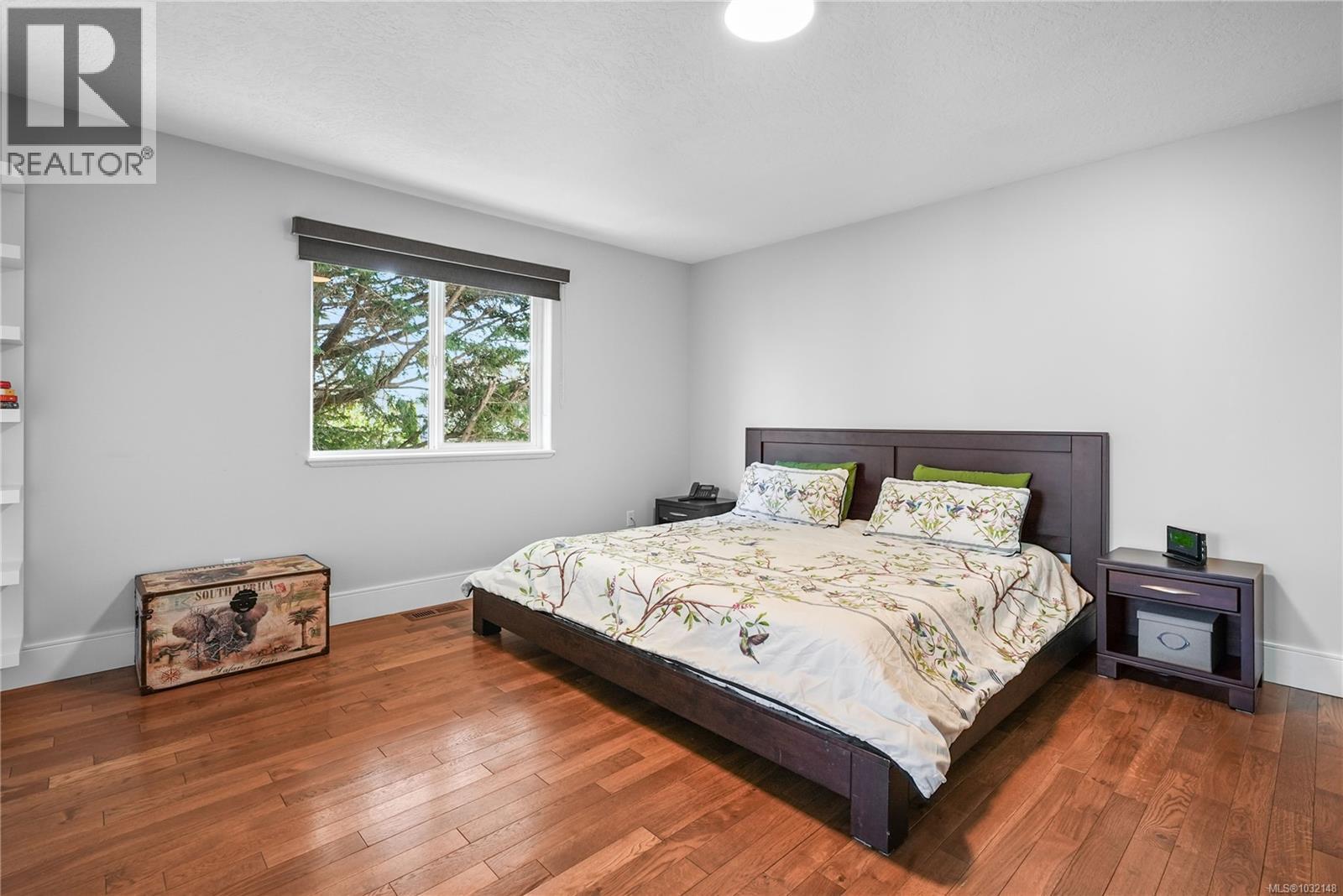  517 Pamela Place, Saanich