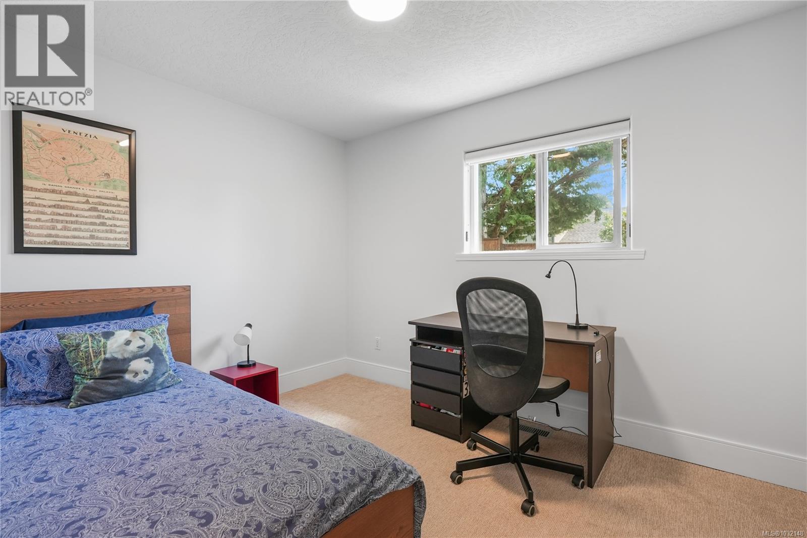  517 Pamela Place, Saanich