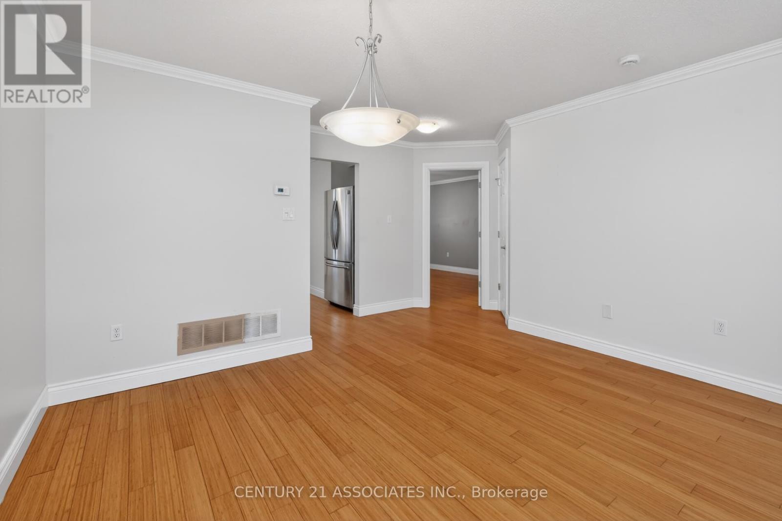 1817 WOODGATE COURT - 12