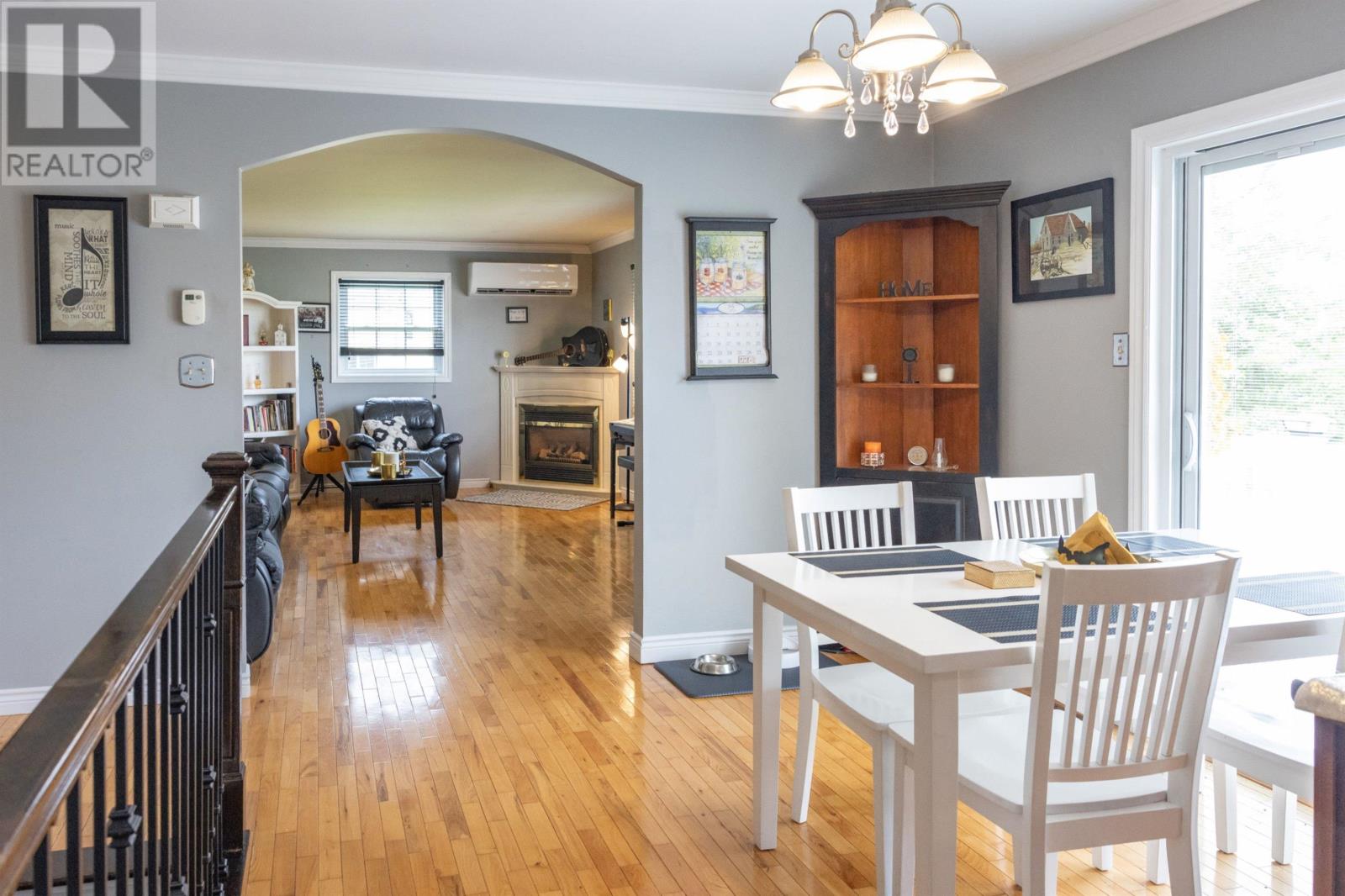 76 Pleasant Street - 16