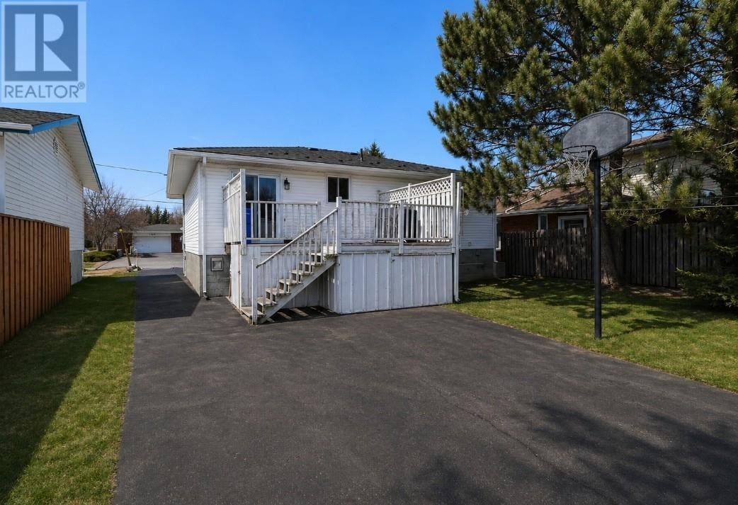 3274 Percy Avenue, Val Caron, Ontario, P3N1A3 — Photo 3