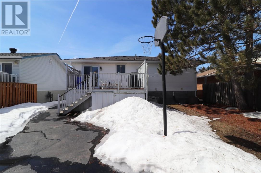 3274 Percy Avenue, Val Caron, Ontario, P3N1A3 — Photo 33