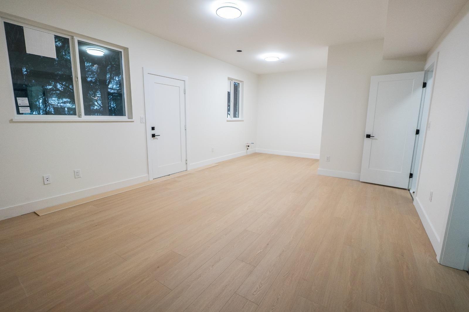 7 Bed, 6 Bath House for Sale in Mission – 8511 BENEDICT BOULEVARD, Mission - Image 3