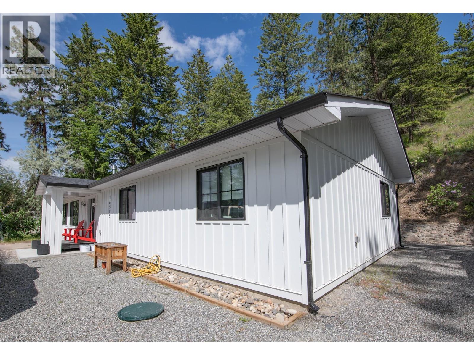 16515 Commonage Road - 2