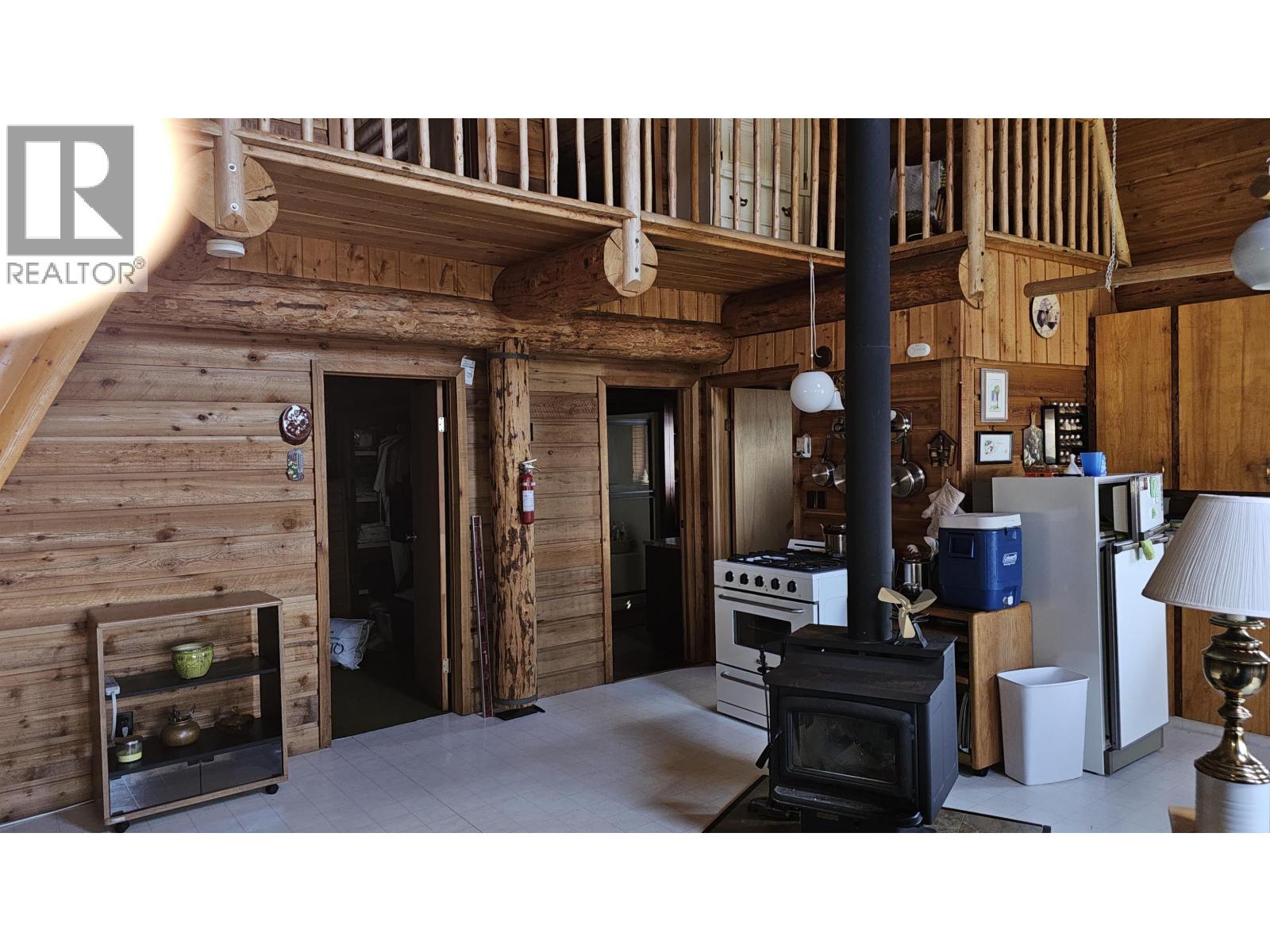 Photo 9 of 38 — 16030 NORMAN LAKE ROAD · Prince George, BC