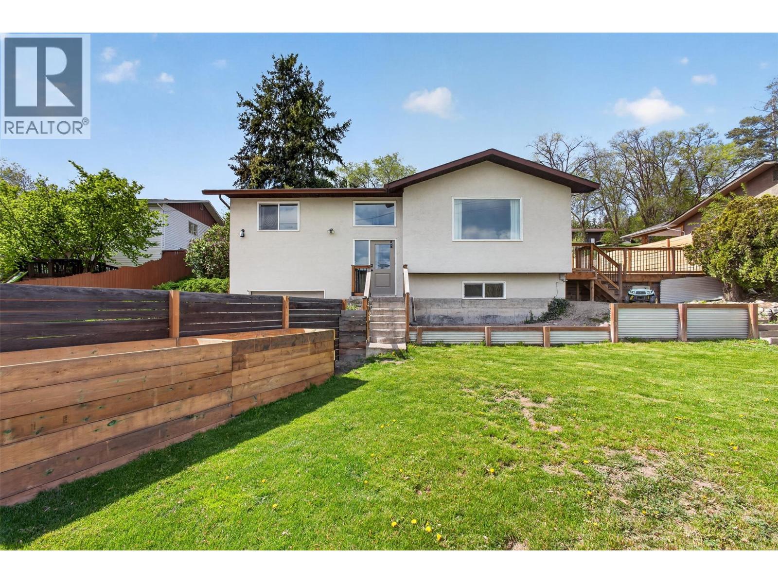  9742 Okanagan Centre Road East, Lake Country