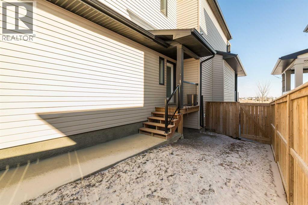 308 Grassland Boulevard W - 34