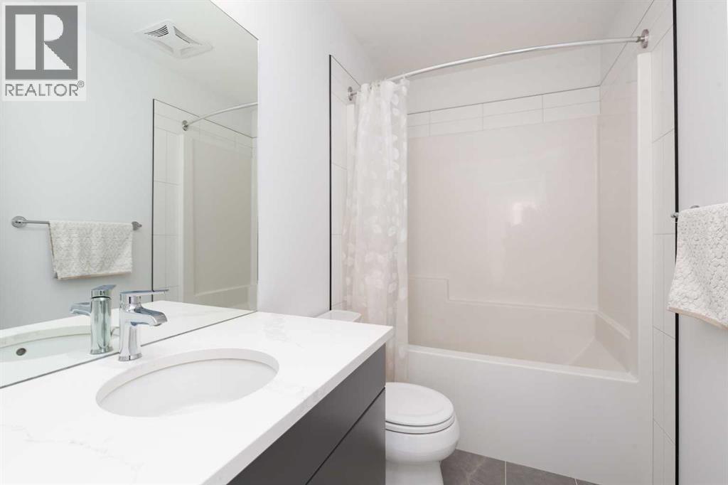308 Grassland Boulevard W - 25