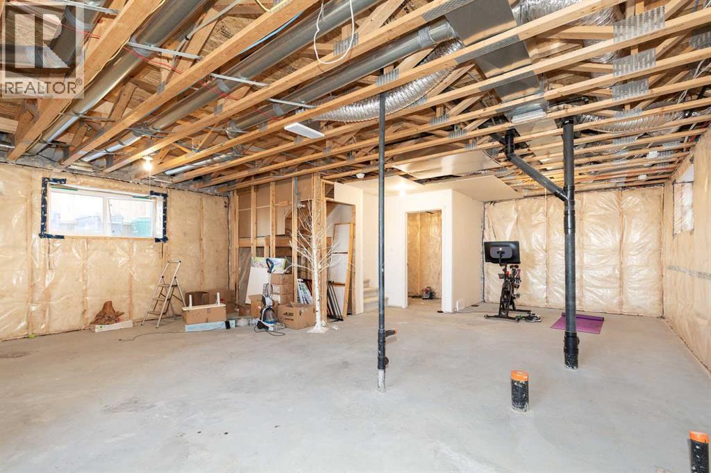 308 Grassland Boulevard W - 29