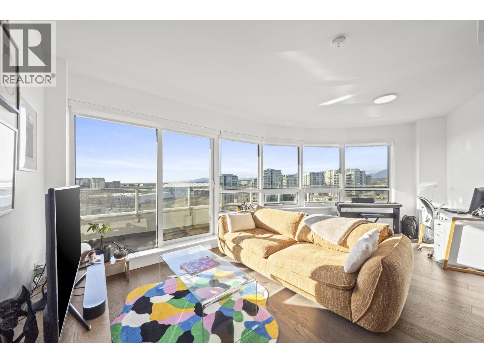 1203 5788 GILBERT ROAD