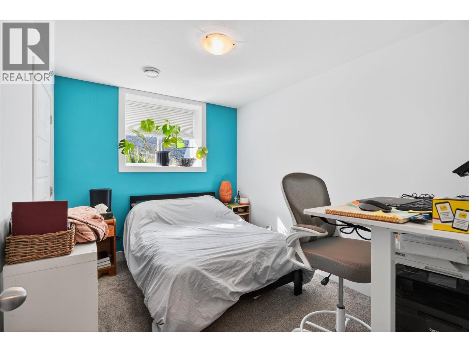 702 Richards Street - 57