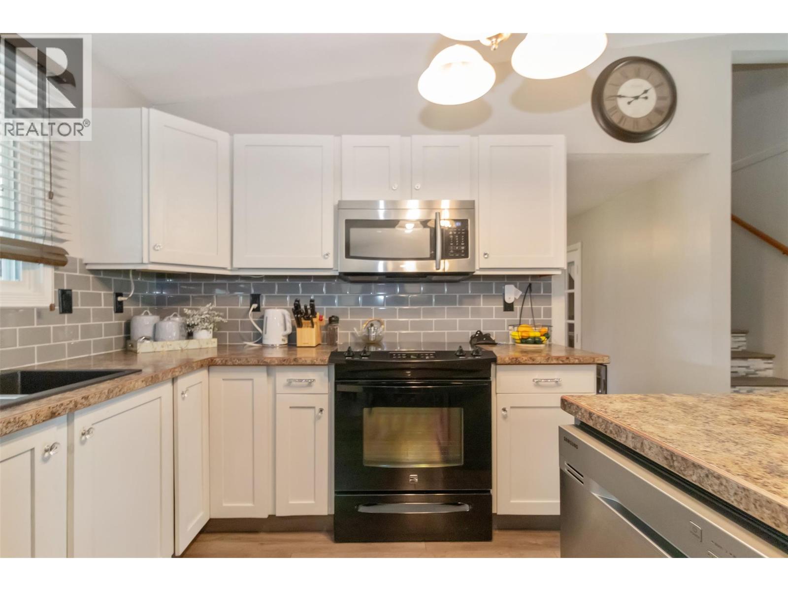  430 Dougall Road North, Kelowna