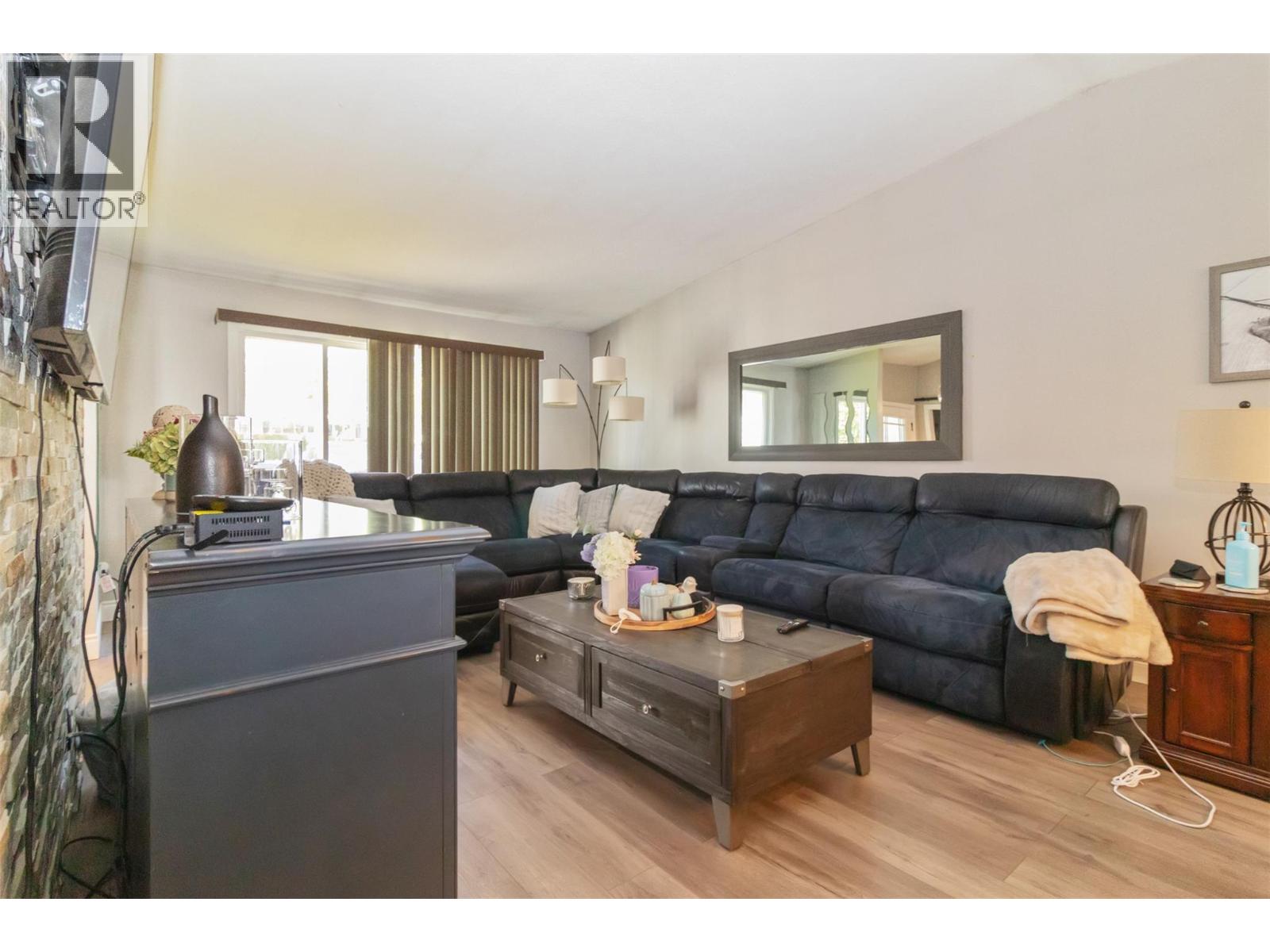  430 Dougall Road North, Kelowna