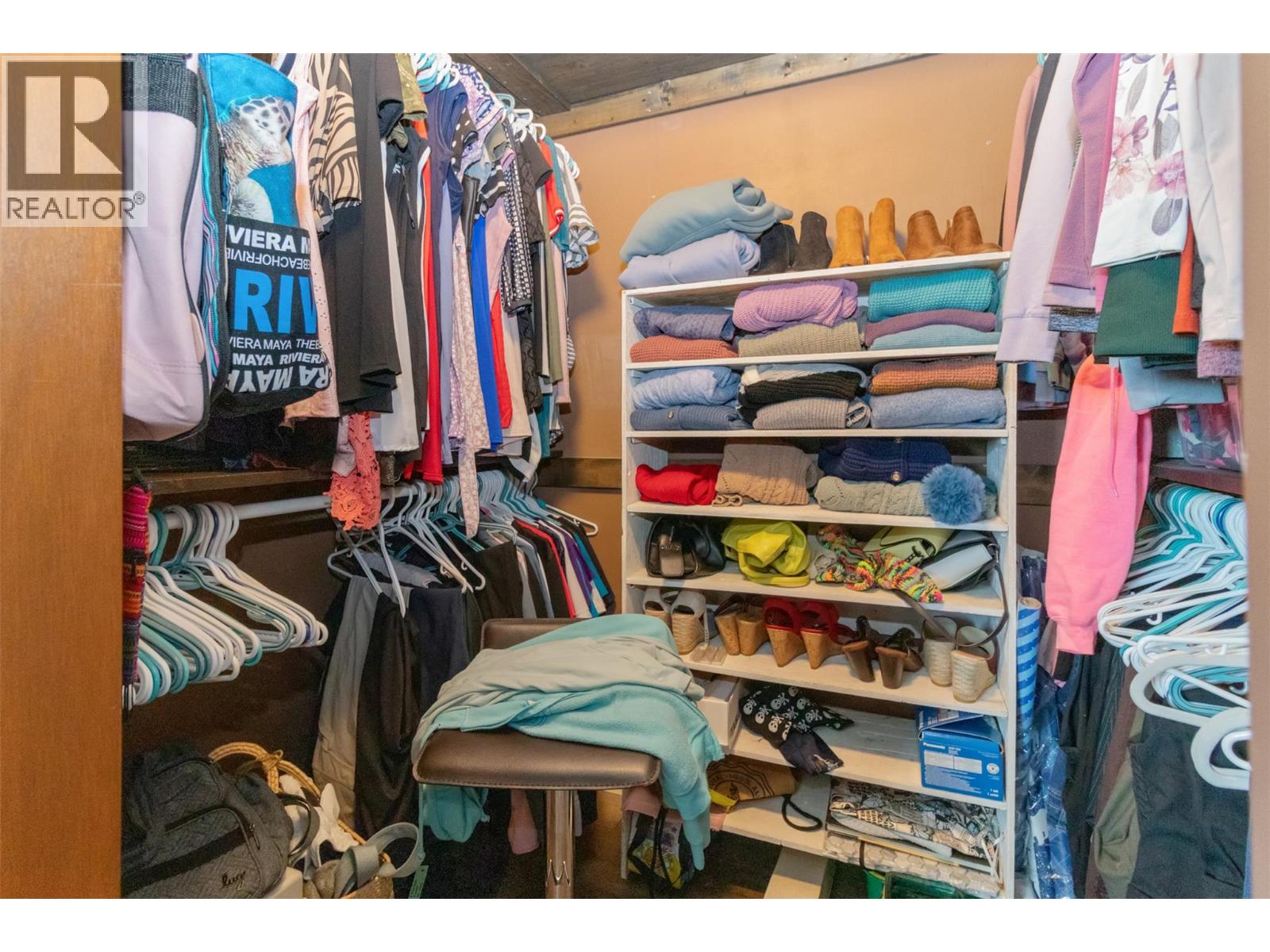  430 Dougall Road North, Kelowna