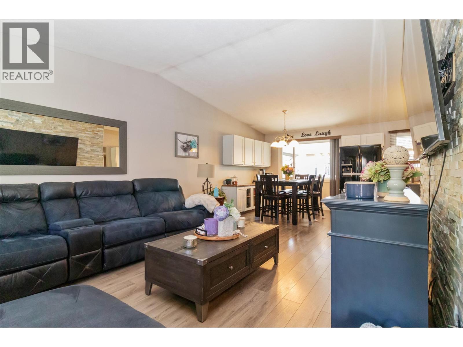  430 Dougall Road North, Kelowna