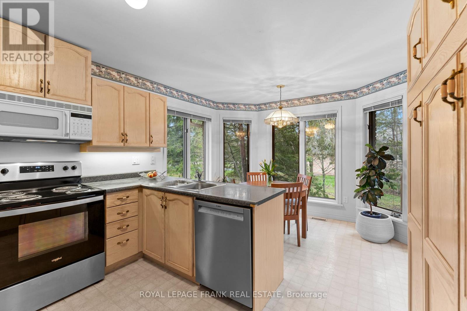 37 ISLAND BAY DRIVE - 17