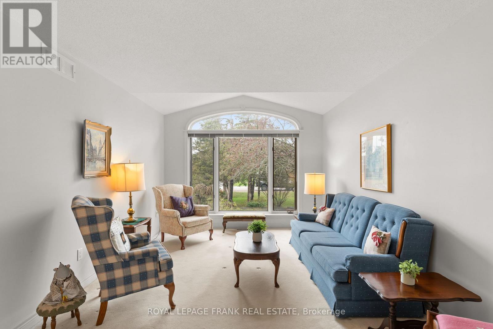 37 ISLAND BAY DRIVE - Image 3