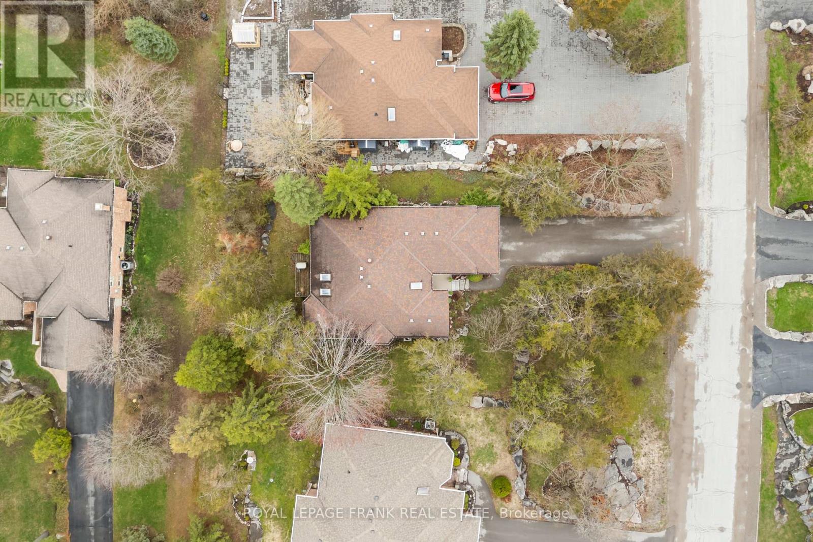 37 ISLAND BAY DRIVE - 37
