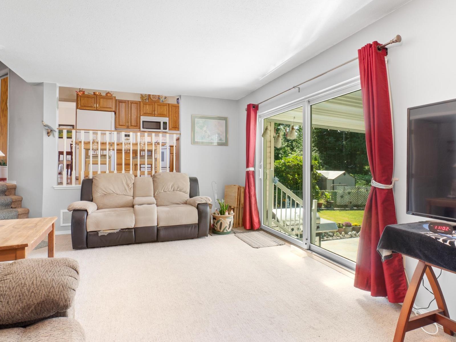 336 CHESTNUT AVENUE, Harrison Hot Springs, Harrison Hot Springs