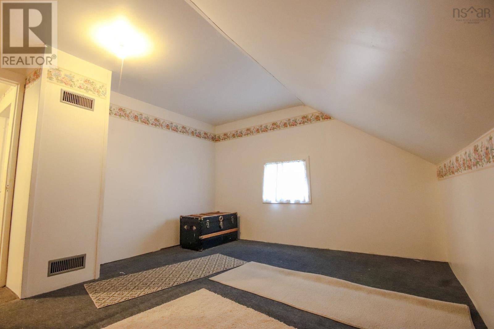 Property 15 of 20 of 1359 Stoney Island Road