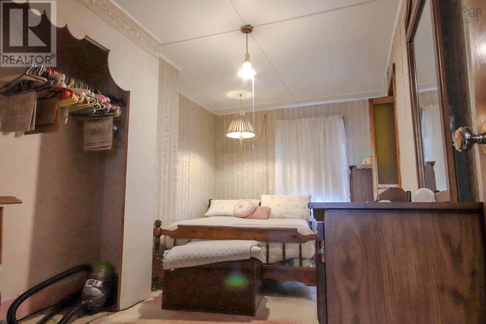 Property 14 of 20 of 1359 Stoney Island Road