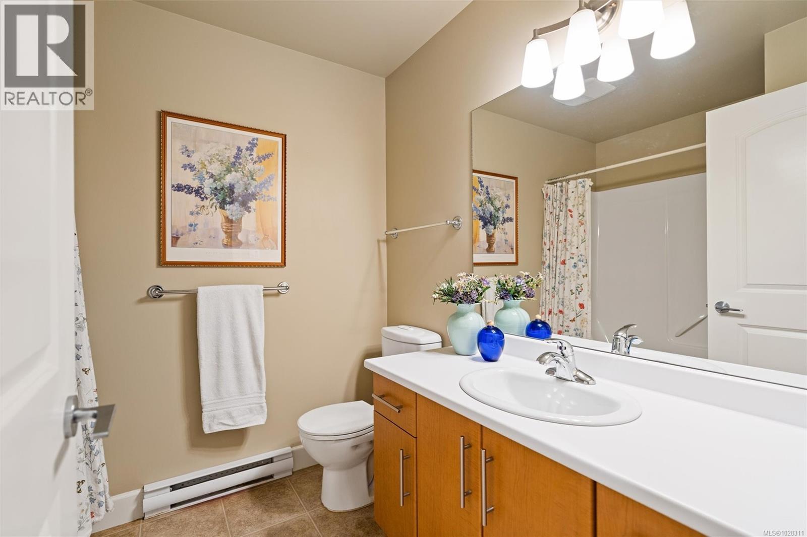 #13 2210 Sooke Rd - 18