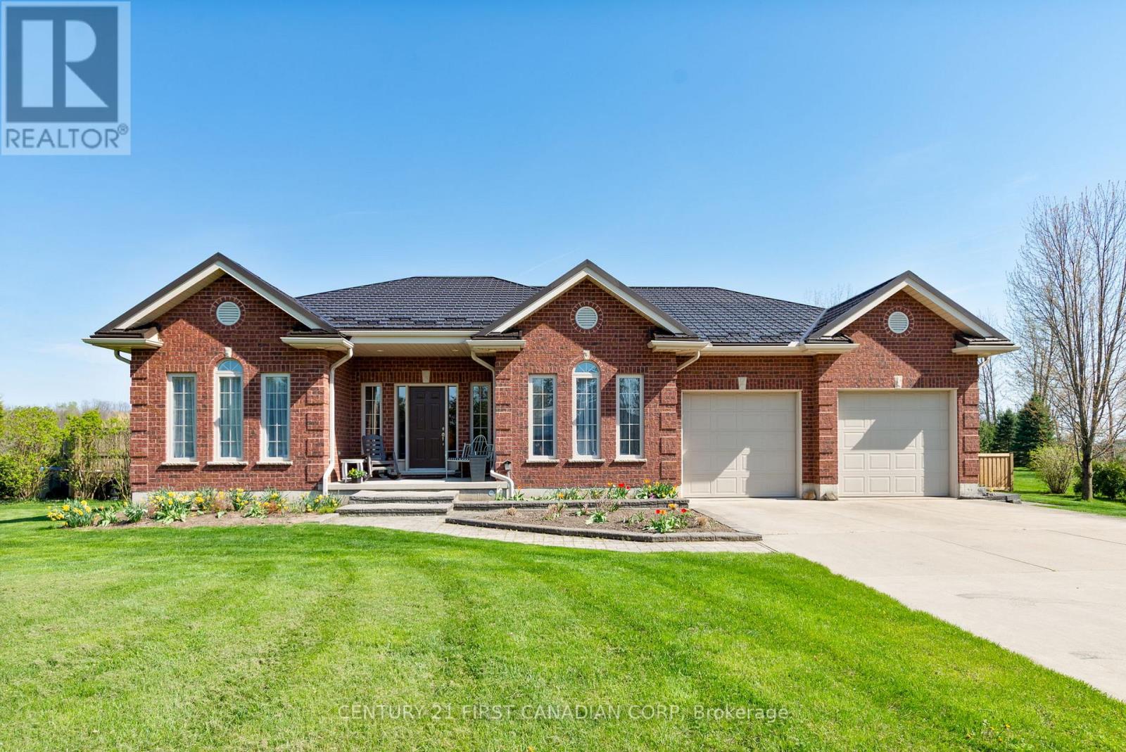 653 PETER STREET - 2