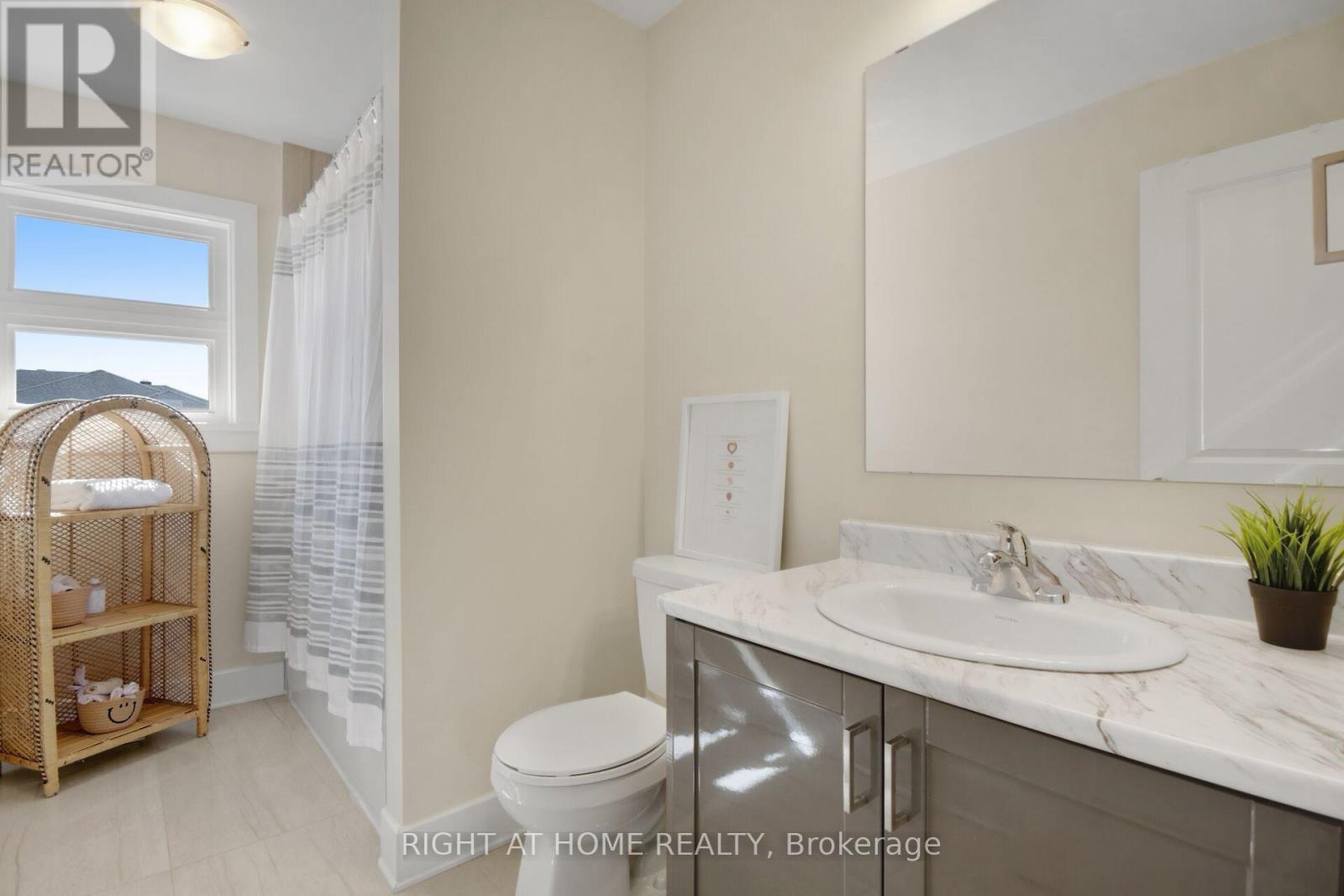 77 DUNLOP ROAD - 32
