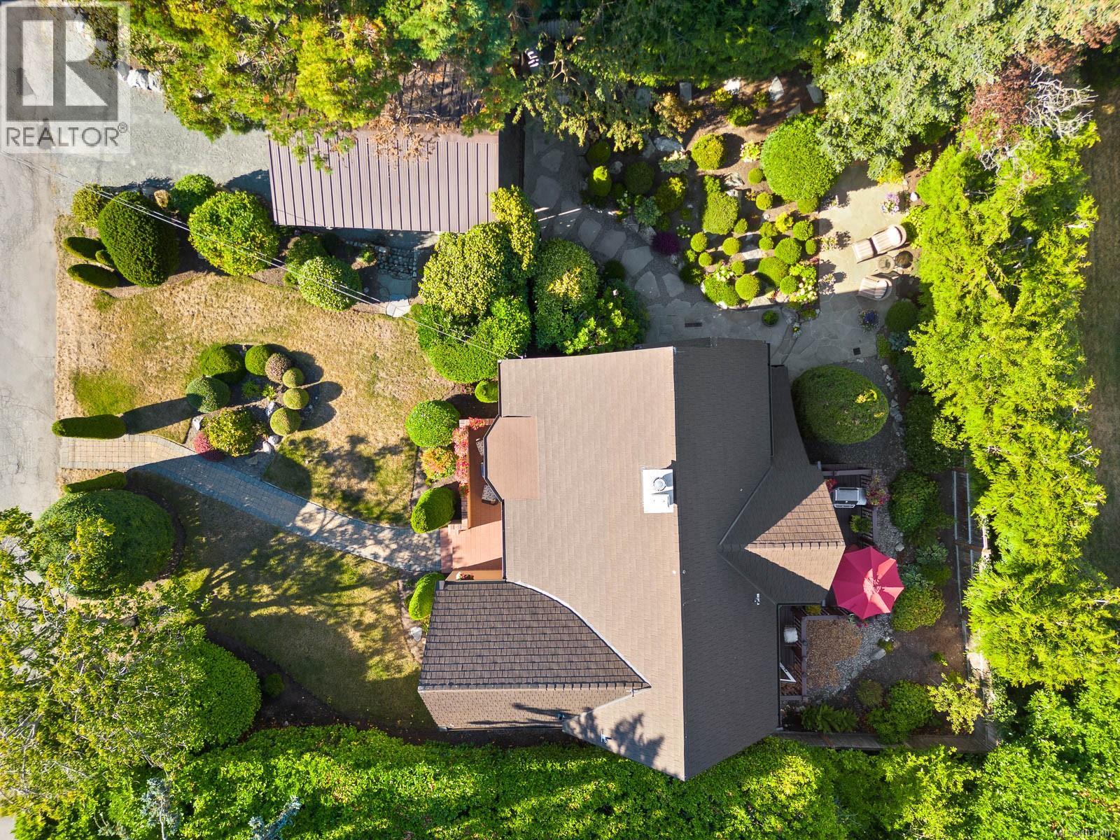  671 Linkleas Avenue, Oak Bay