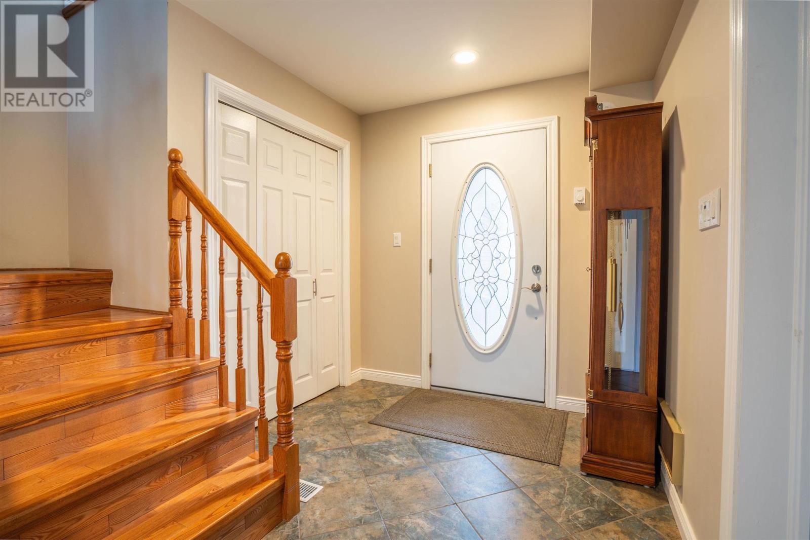 4 Collins AVE, Sault Ste. Marie, Ontario, P6A6J2 — Photo 3