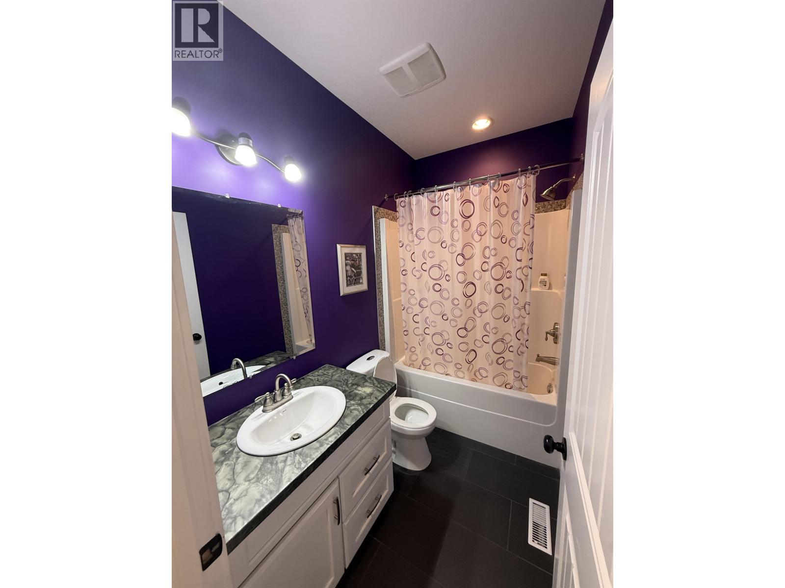 10816 108 AVENUE, Fort St. John