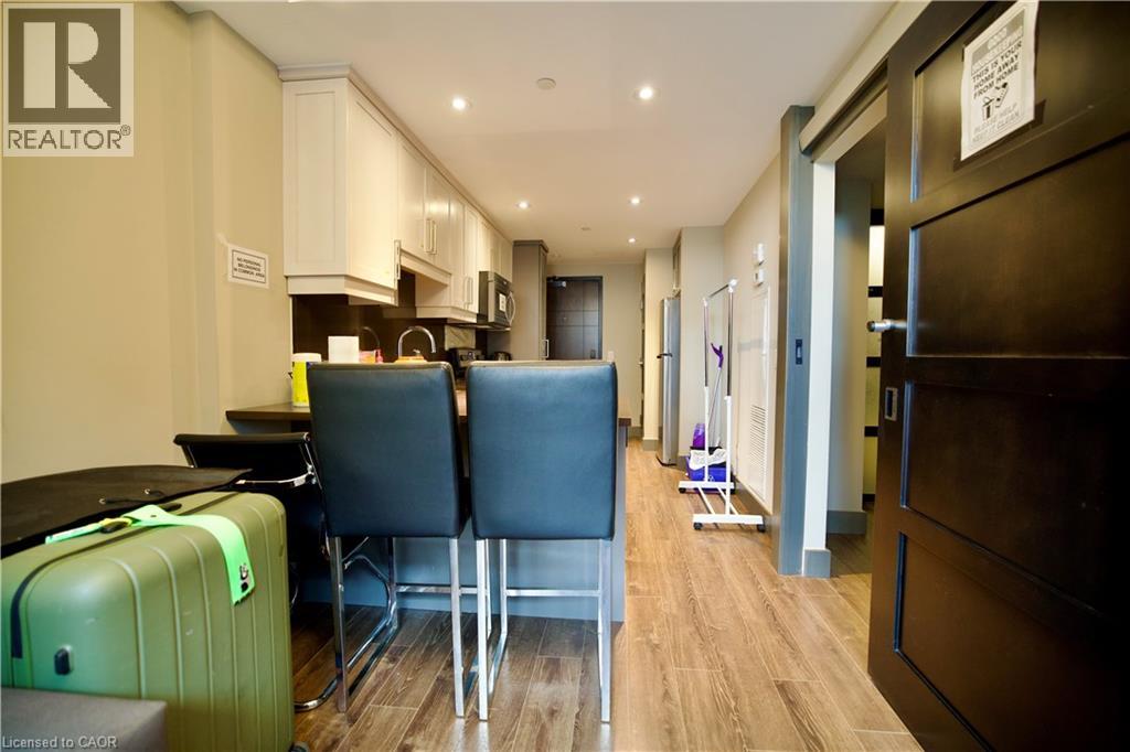 #S605 330 PHILLIP Street - 11