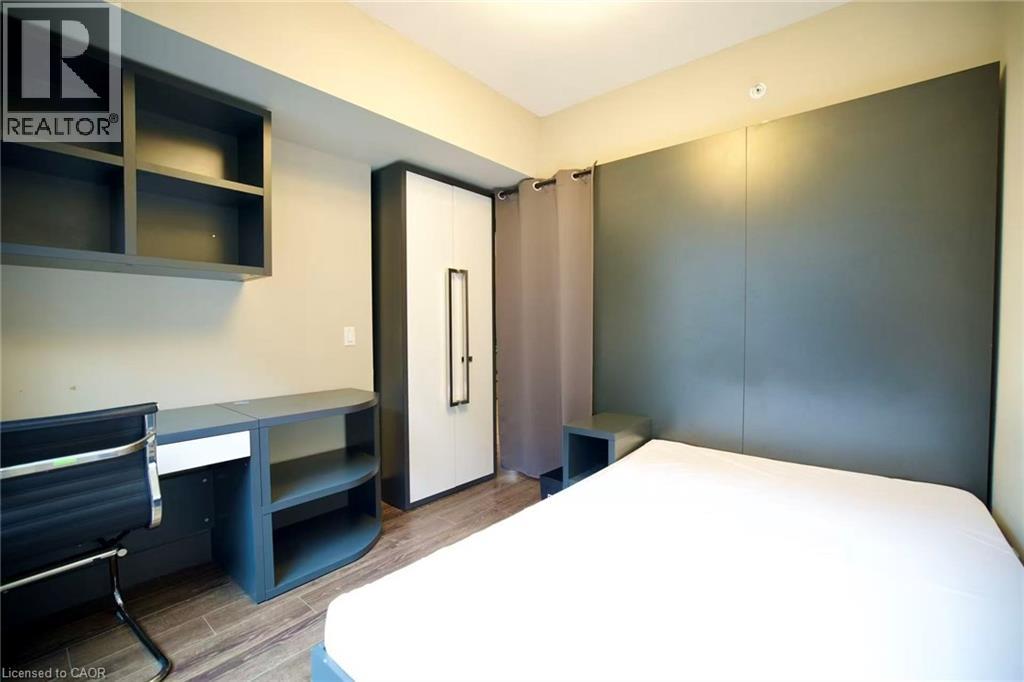 330 PHILLIP Street Unit# S605, Waterloo, Ontario, N2L3W9 — Photo 16