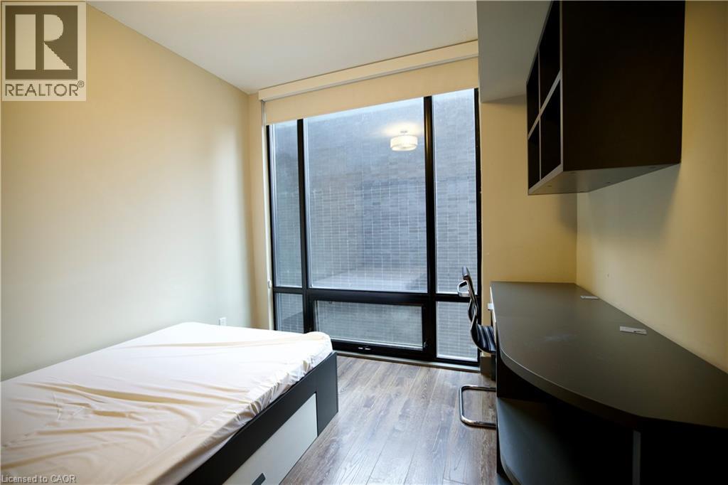 #S605 330 PHILLIP Street - 18