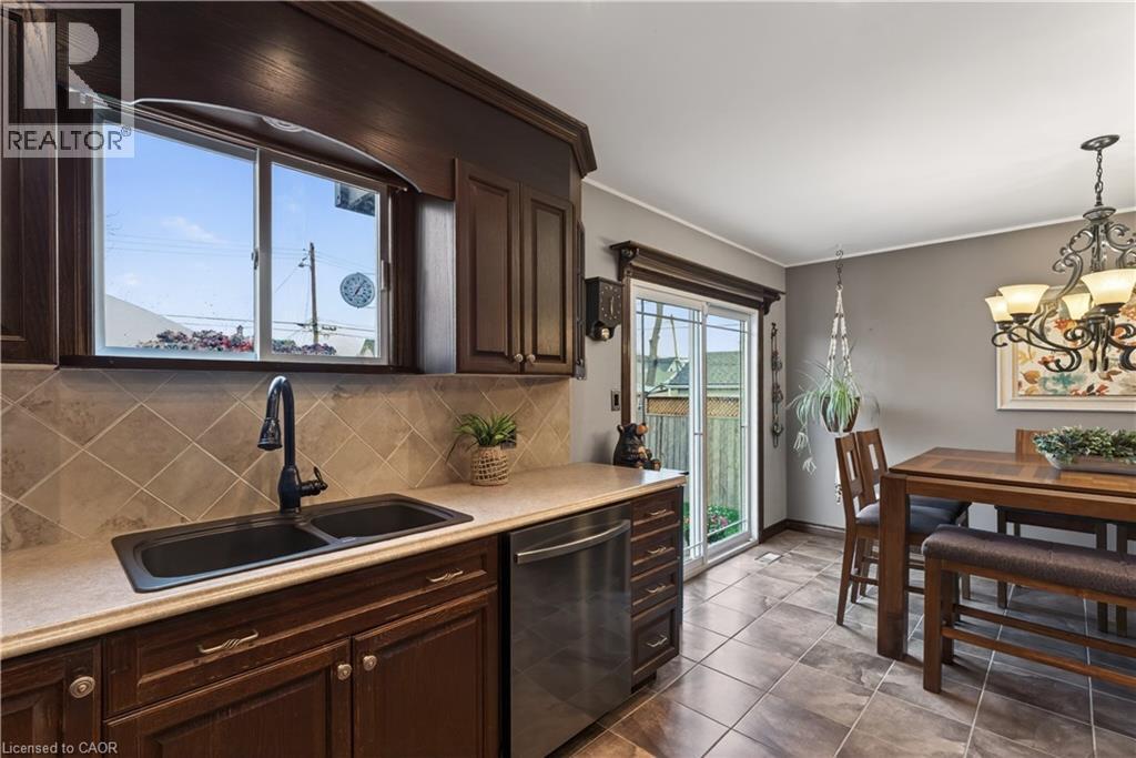 246 COURTWRIGHT Street, Fort Erie, Ontario, L2A2R8 — Photo 14