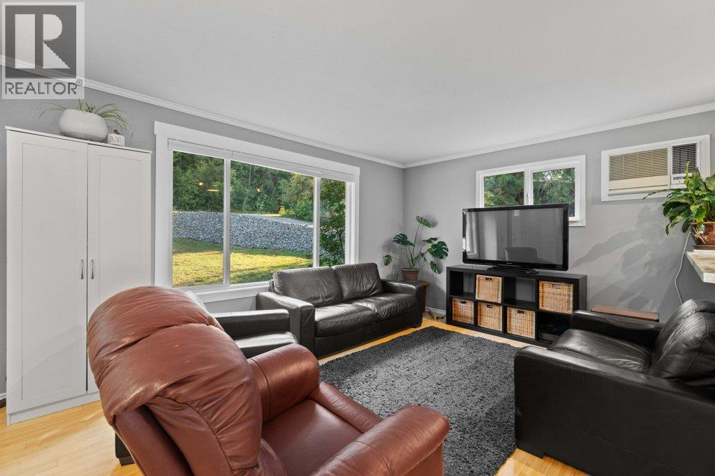 1294 Notch Hill Road - 15