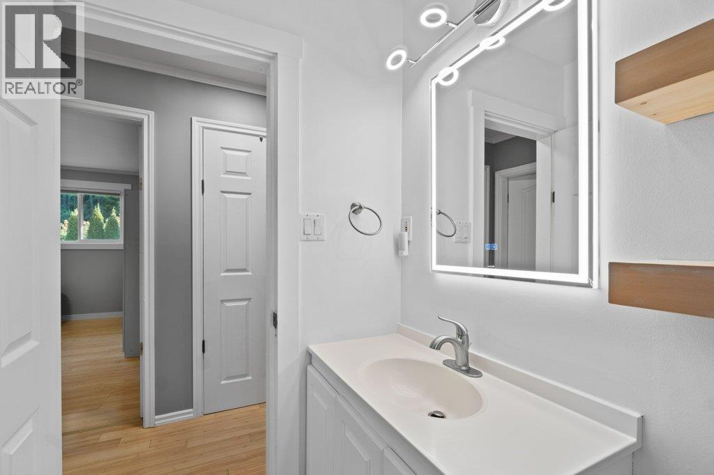 1294 Notch Hill Road - 18