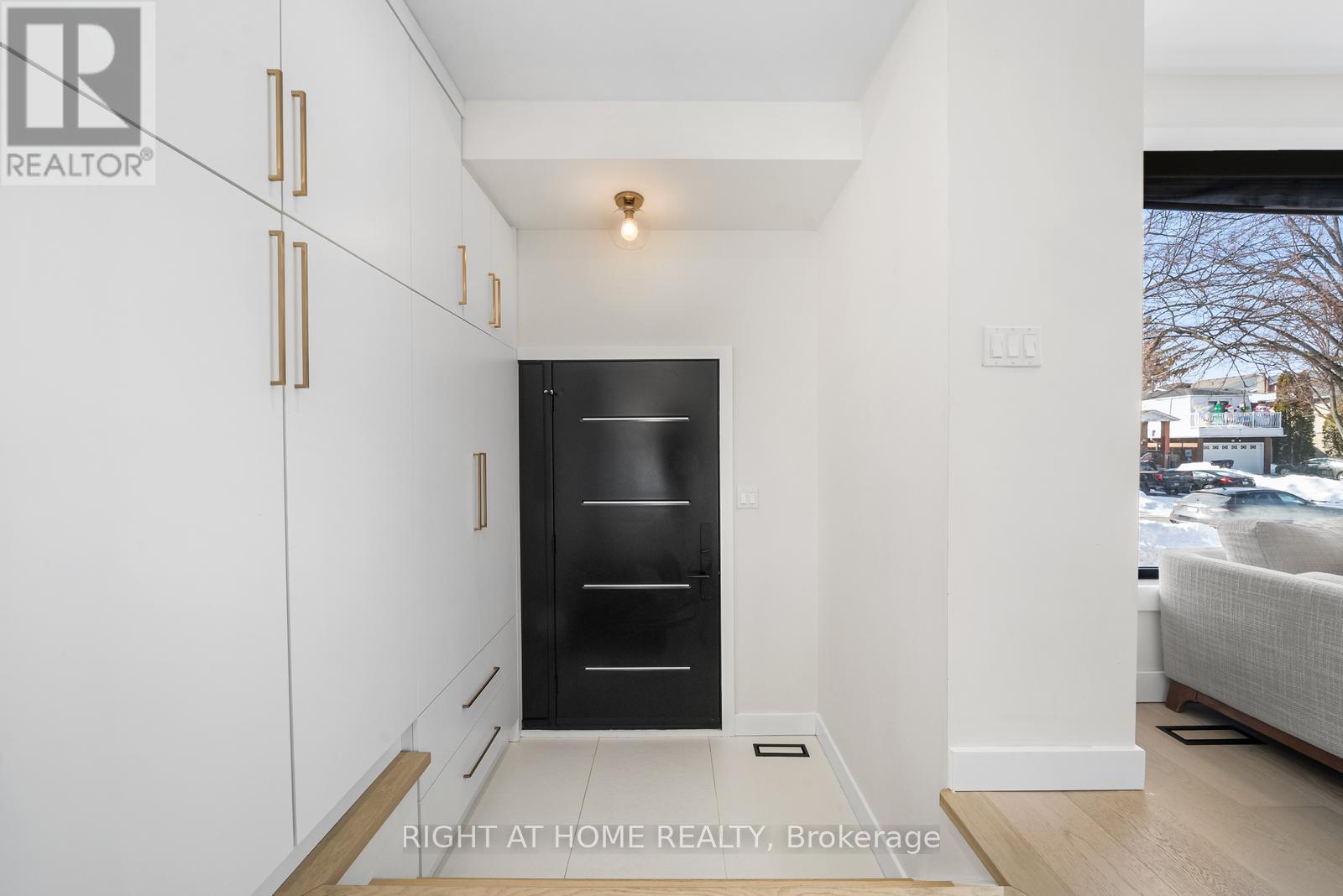 9 THISTLEWAITE CRESCENT - 3