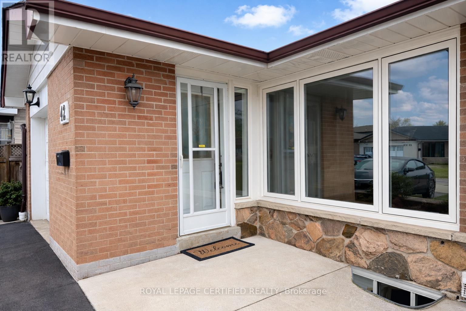 42 WILTON DRIVE - 4