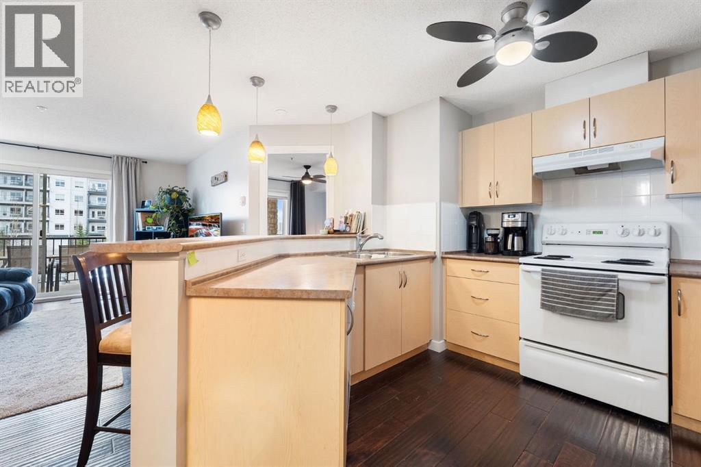 505 Railway Street West, Cochrane