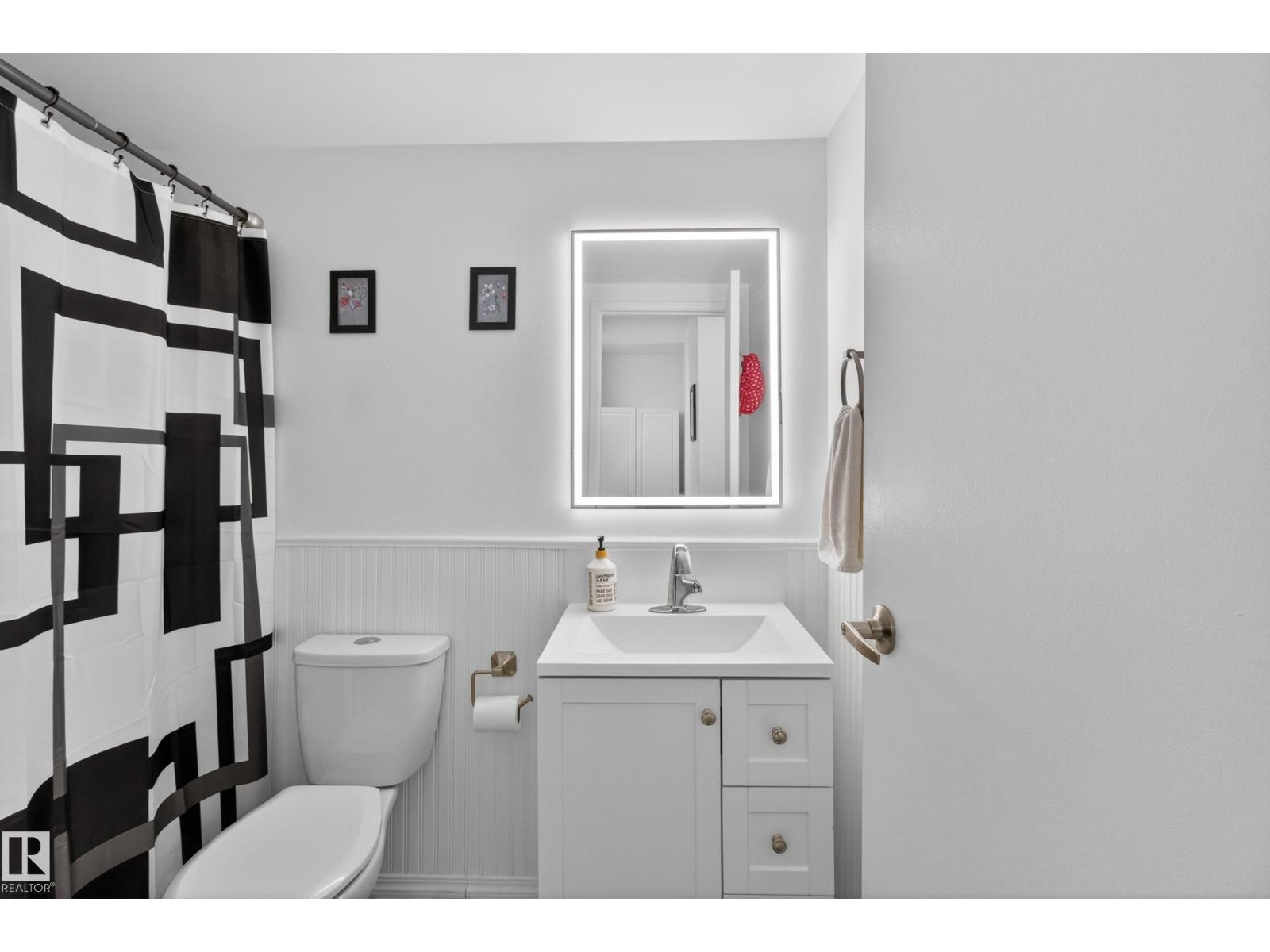 #211 10838 108 ST NW, Edmonton
